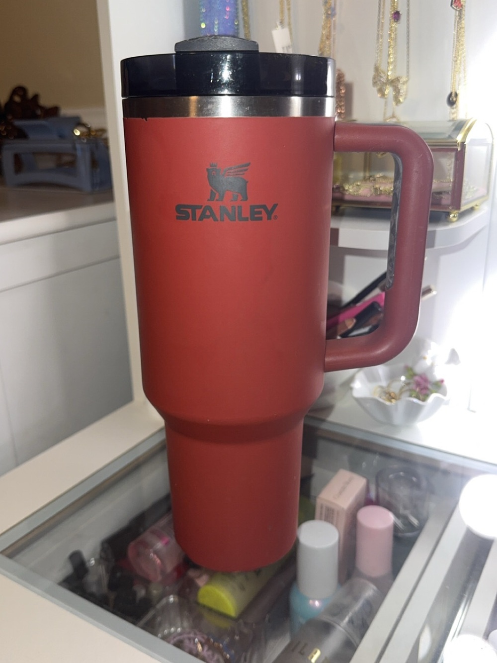 Stanley 40oz water bottle